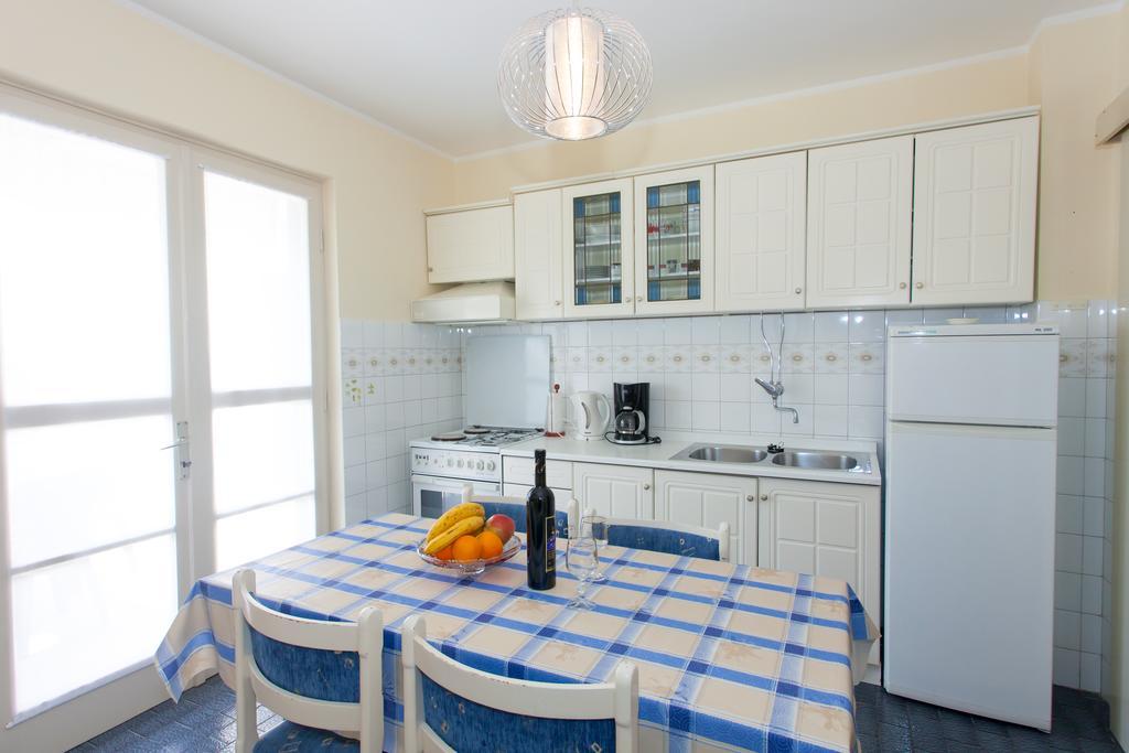 Apartman Adria Apartment Пореч Екстериор снимка